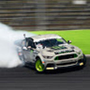 Meet your Posher, Austin